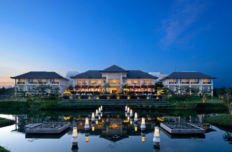 Rumah Luwih Hotel Interior And Architecture Photography Bali - Chendra Cahyadi photography took this hotel - resort photography in Bali. Rumah Luwih is a private lavish residence that is magnificently styled after a classic colonial Indonesian mansion. 