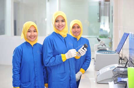 Cahaya Diagnostic Center Profile Photography Surabaya - Chendra Cahyadi photography took the profile photography of Cahaya Diagnostic Center  at Surabaya. Cahaya Diagnostic Centre is a modern check up laboratory in Surabaya.