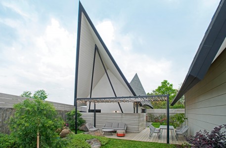 Hanoman Hotel Batu Interior and Architecture Photography - Interior and Architectural Photography Taken by Chendra Cahyadi Photography