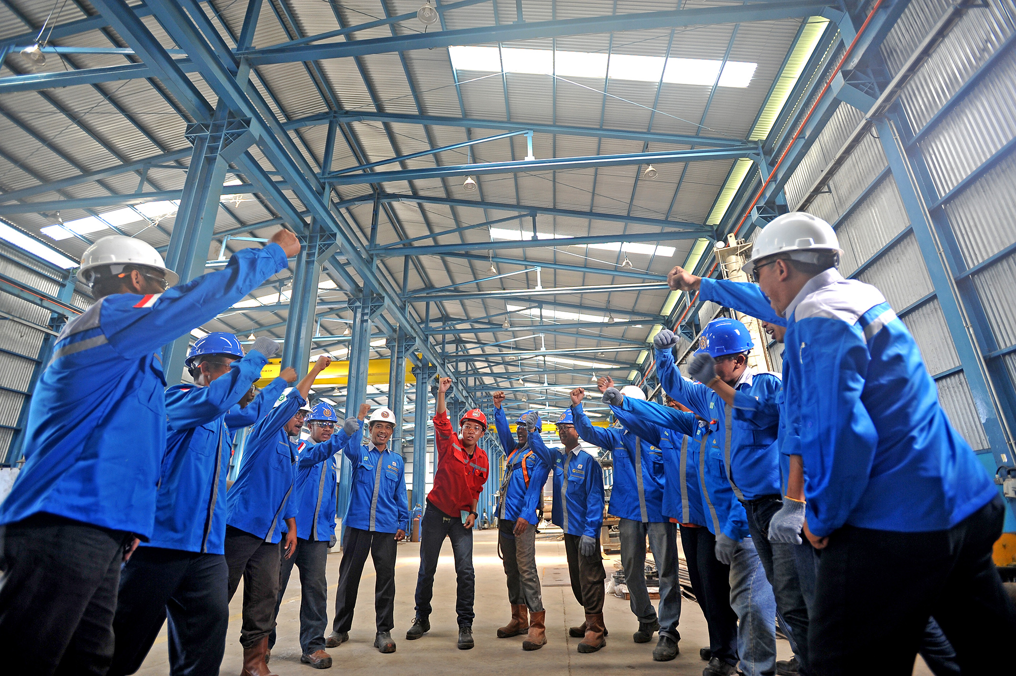 Puspetindo Factory Photography Surabaya - Chendra Cahyadi photography took the industrial, facility and profile photography of Puspetindo at Surabaya. Puspetindo is a plant manufacturing engineering factory. 